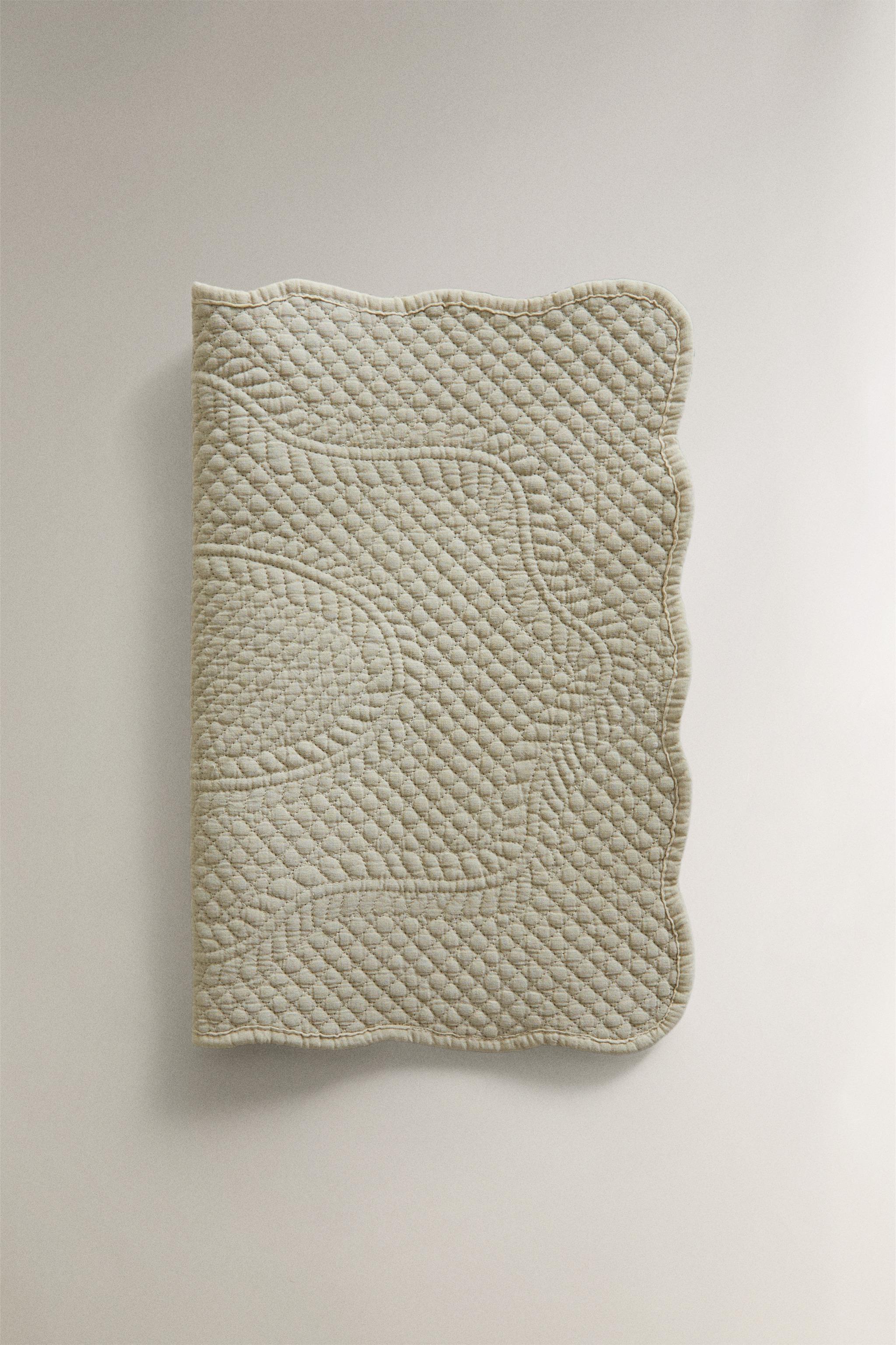 QUILTED PLACEMAT